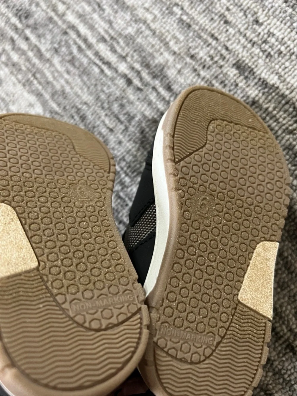 Cat & Jack durable high